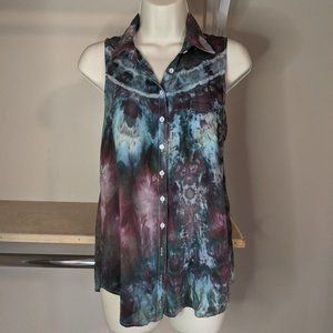 Air to Be Ice Dyed Purple Blue & Green Button Down Tank Top with Collar